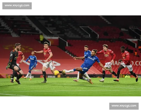 B 费传射造芒特制胜球 曼联 2-2 埃弗顿捧起夏季赛冠军 B 费传射造芒特制胜球 曼联 2-2 埃弗顿捧起夏季赛冠军