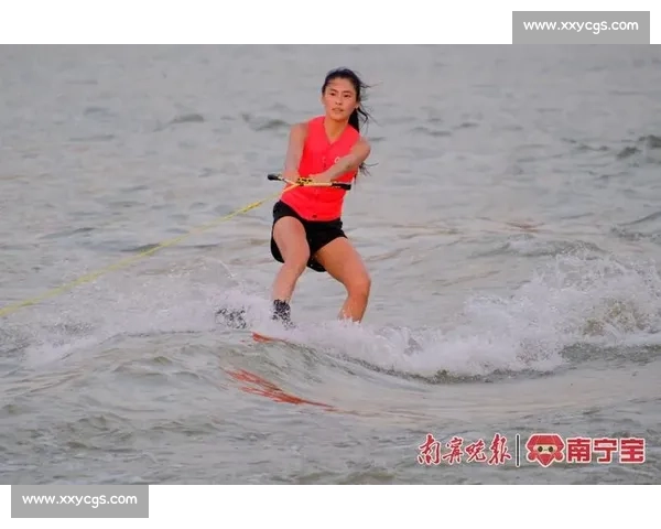 邕江夜话里的体操萌态！亭子码头这场互动赛太吸睛